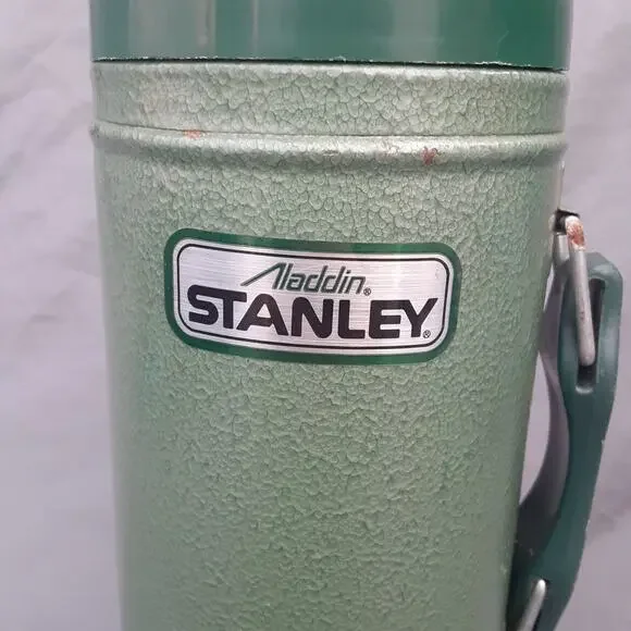 Vintage Aladdin Stanley 24-oz. Wide Mouth Thermos # A-1350B, Made In USA - Picture 2 of 10